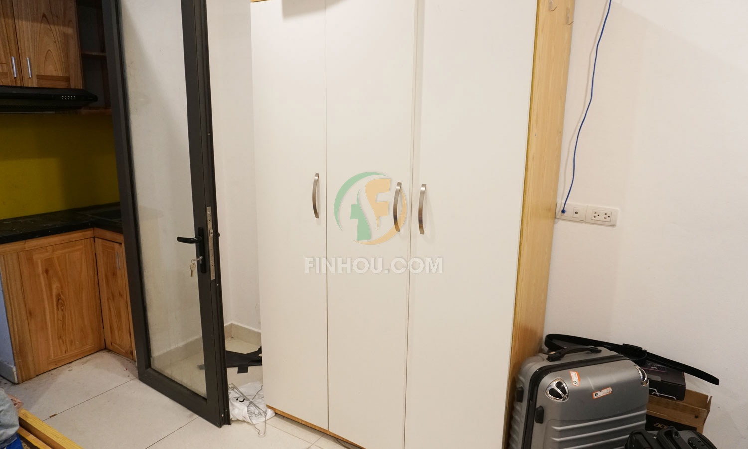  Phòng 402 tầng 4 diện tích 30m2 thuộc nhà 8 tầng khu vực Xuân Thủy - Cầu Giấy