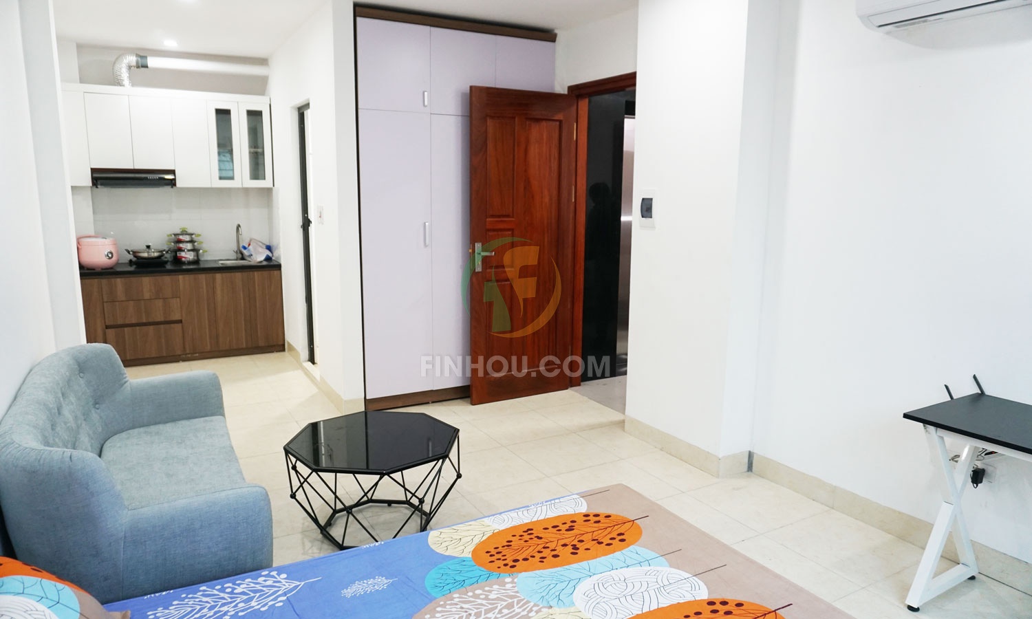  Phòng 404 tầng 4 diện tích 30m2 thuộc nhà 7 tầng khu vực Xuân Thủy - Cầu Giấy