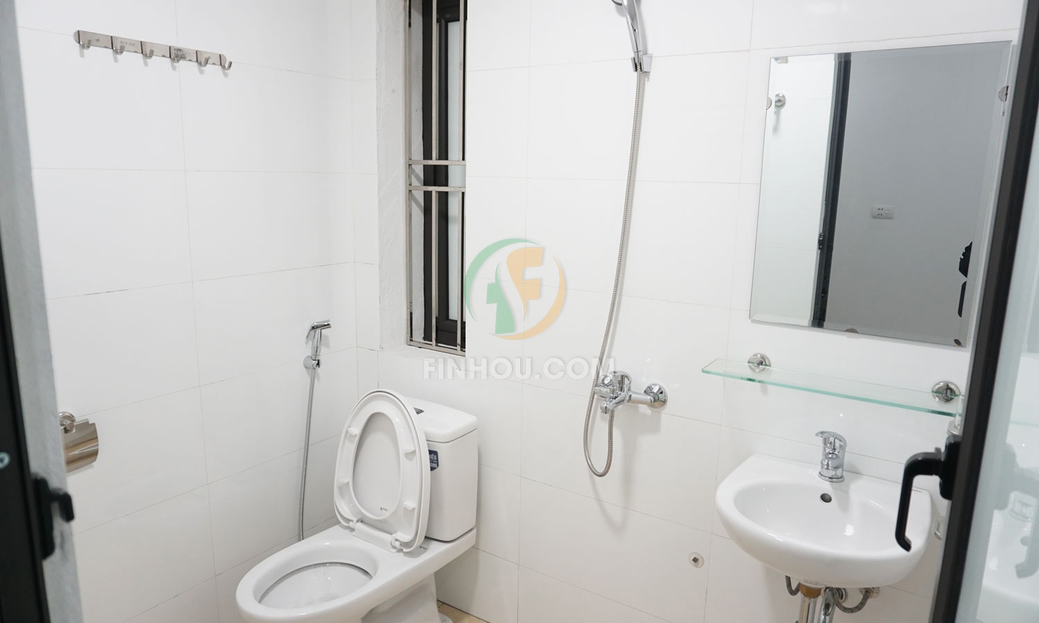   Phòng 607 tầng 6 diện tích 30m2 thuộc nhà 7 tầng khu vực Xuân Thủy - Cầu Giấy