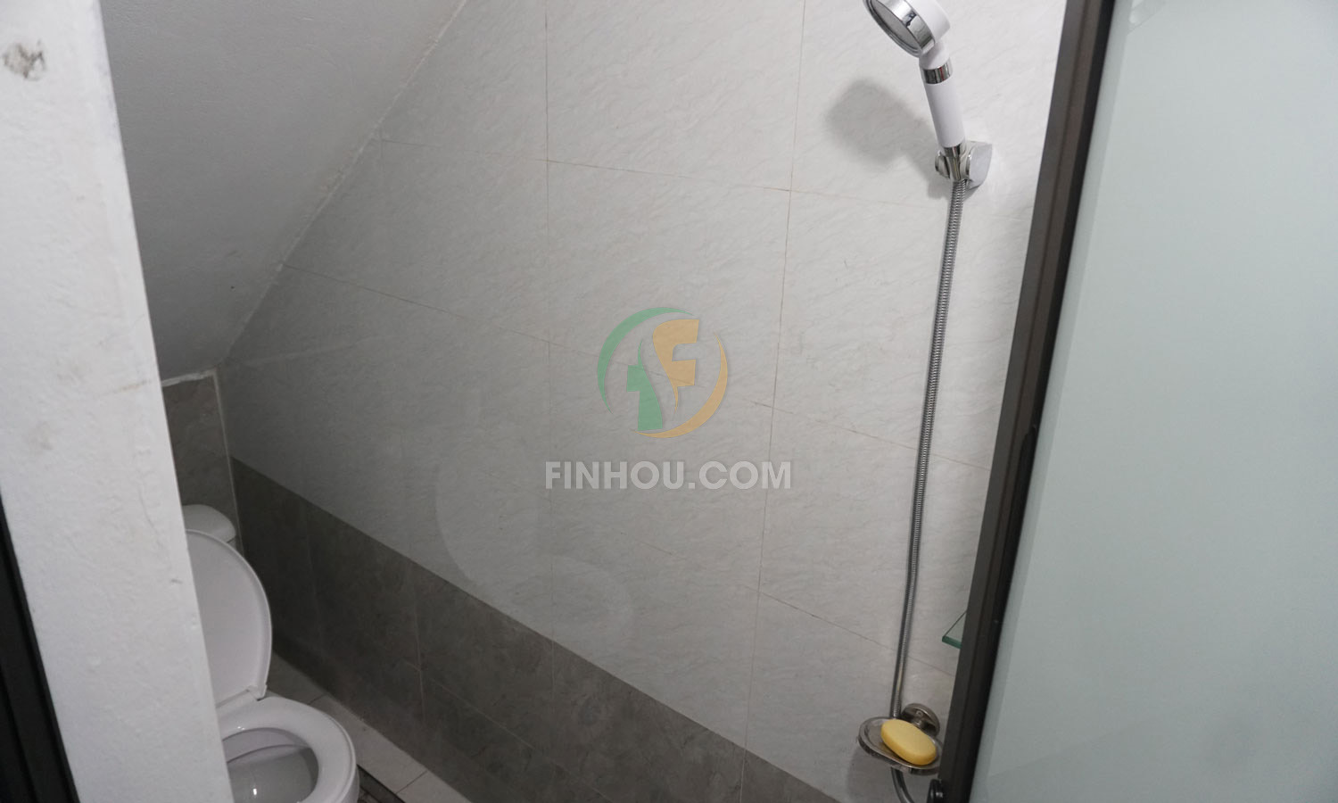 Chính chủ cho thuê ccmn mới xây ngõ 230 Mễ Trì Thượng.