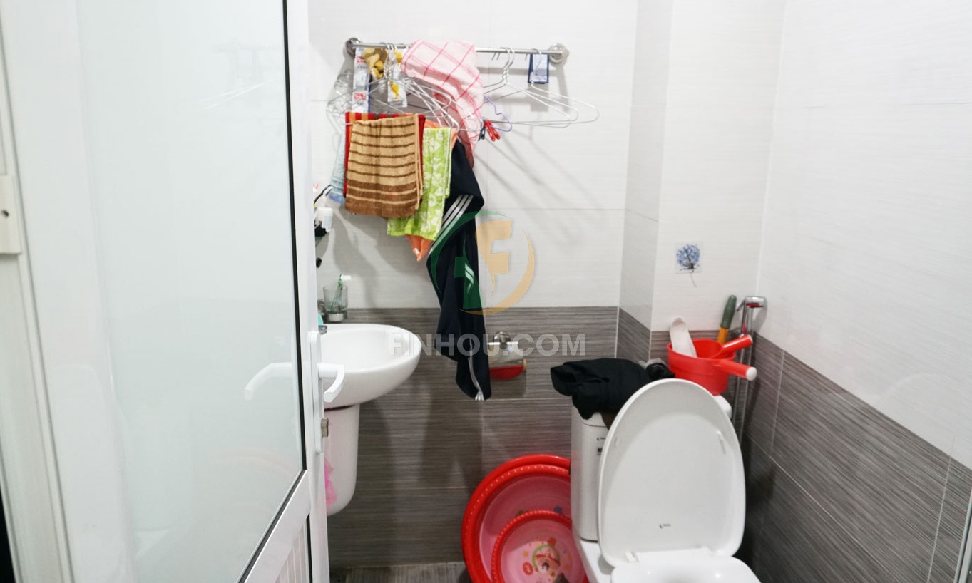 Cho thuê phòng 703 diện tích 30 m2 khu vực Nguyễn Trãi 