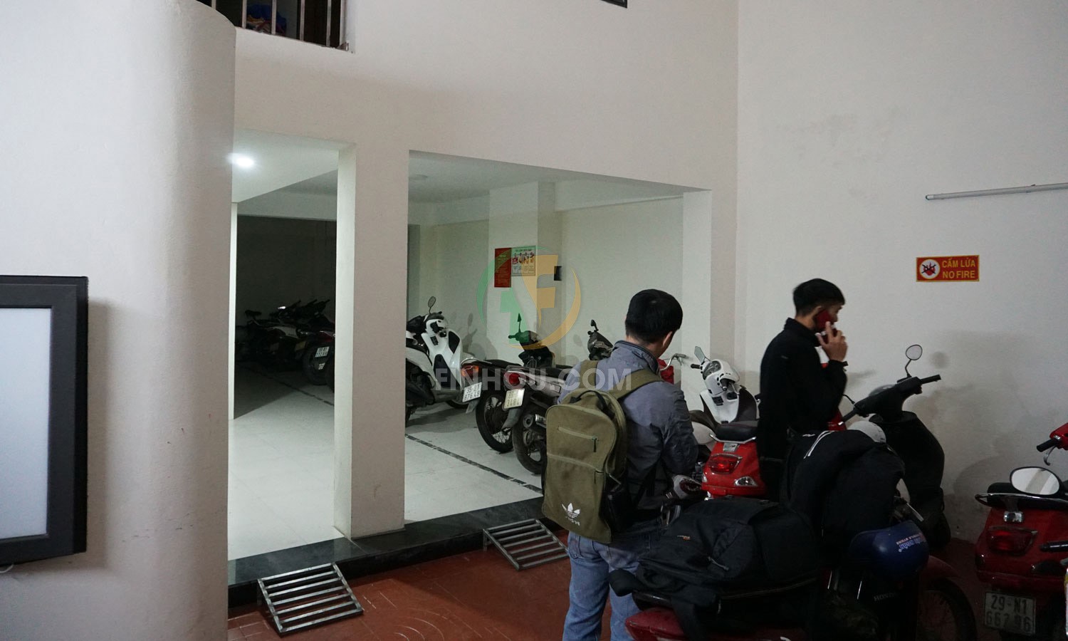 Nhà 7 tầng diện tích 90 m2 rộng rãi cho thuê theo từng phòng khu vực Khương Trung
