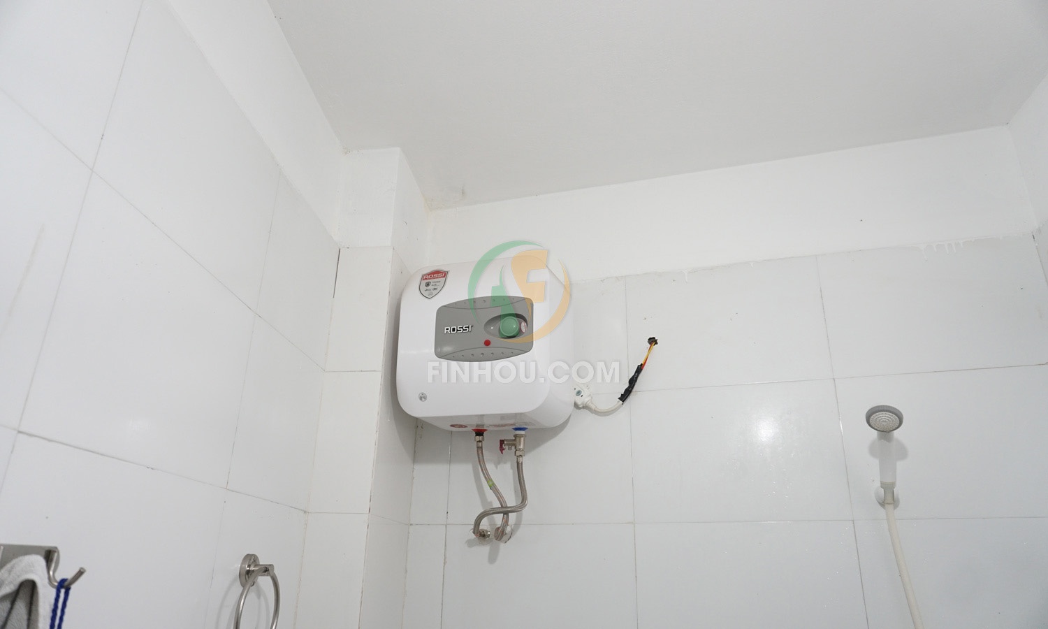  Phòng 301 diện tích 28 m2 thuộc nhà 7 tầng khu vực Lê Trọng Tấn